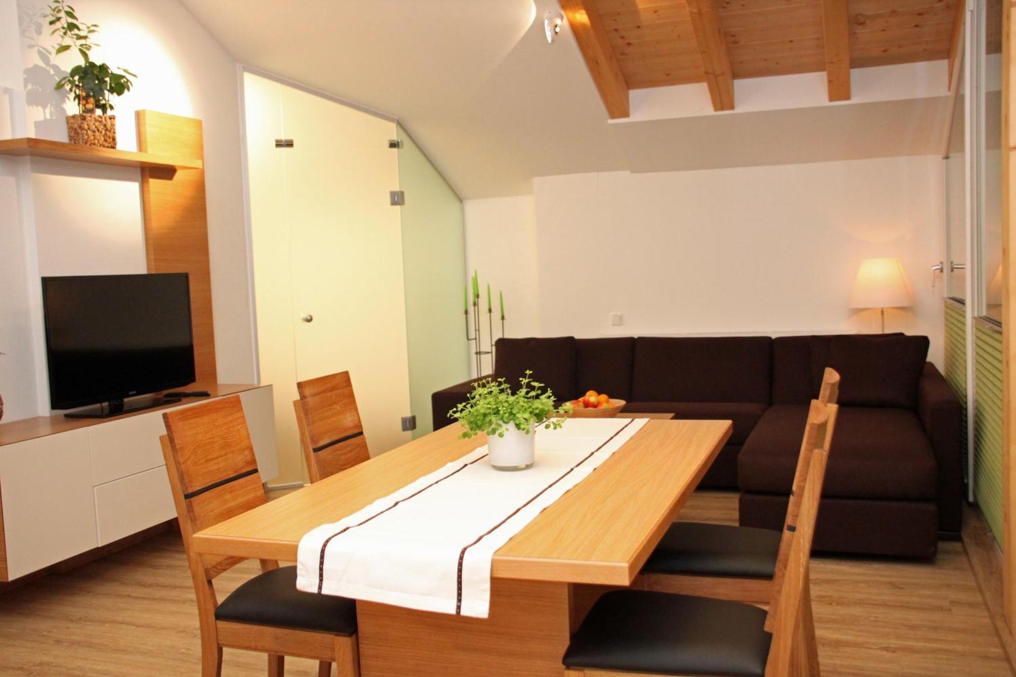 Pension Cafe Maier Голлінг-ан-дер-Зальцах Екстер'єр фото
